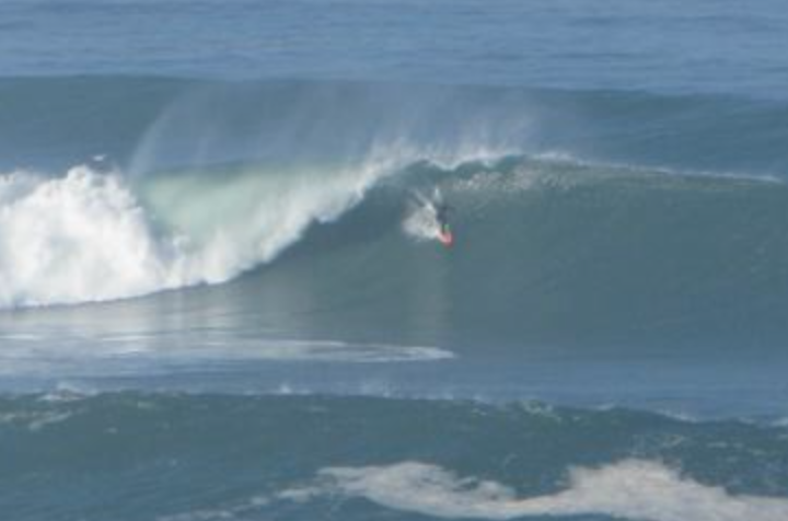 Surfing Spooner's Cove in Los Osos, CA — 20ft at 20 seconds